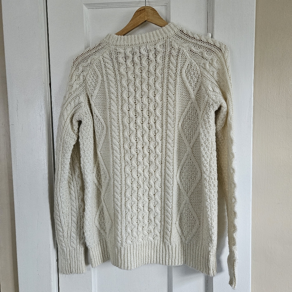 Ivory Cable Knit Sweater With Gold Specs. - Picture 4 of 9